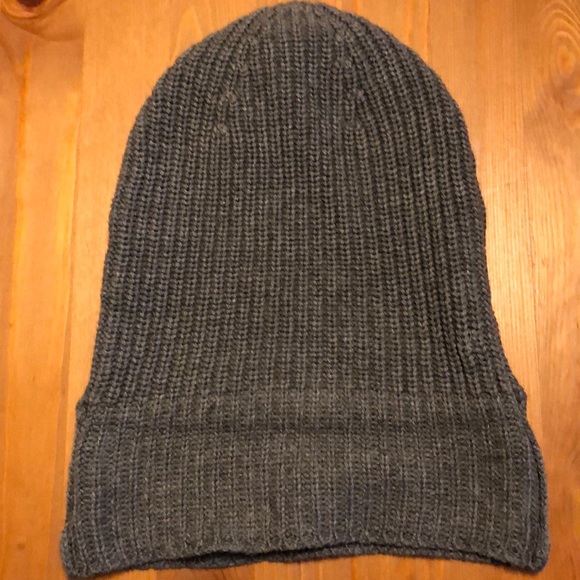 Kindly the Label knit beanie - Picture 3 of 3